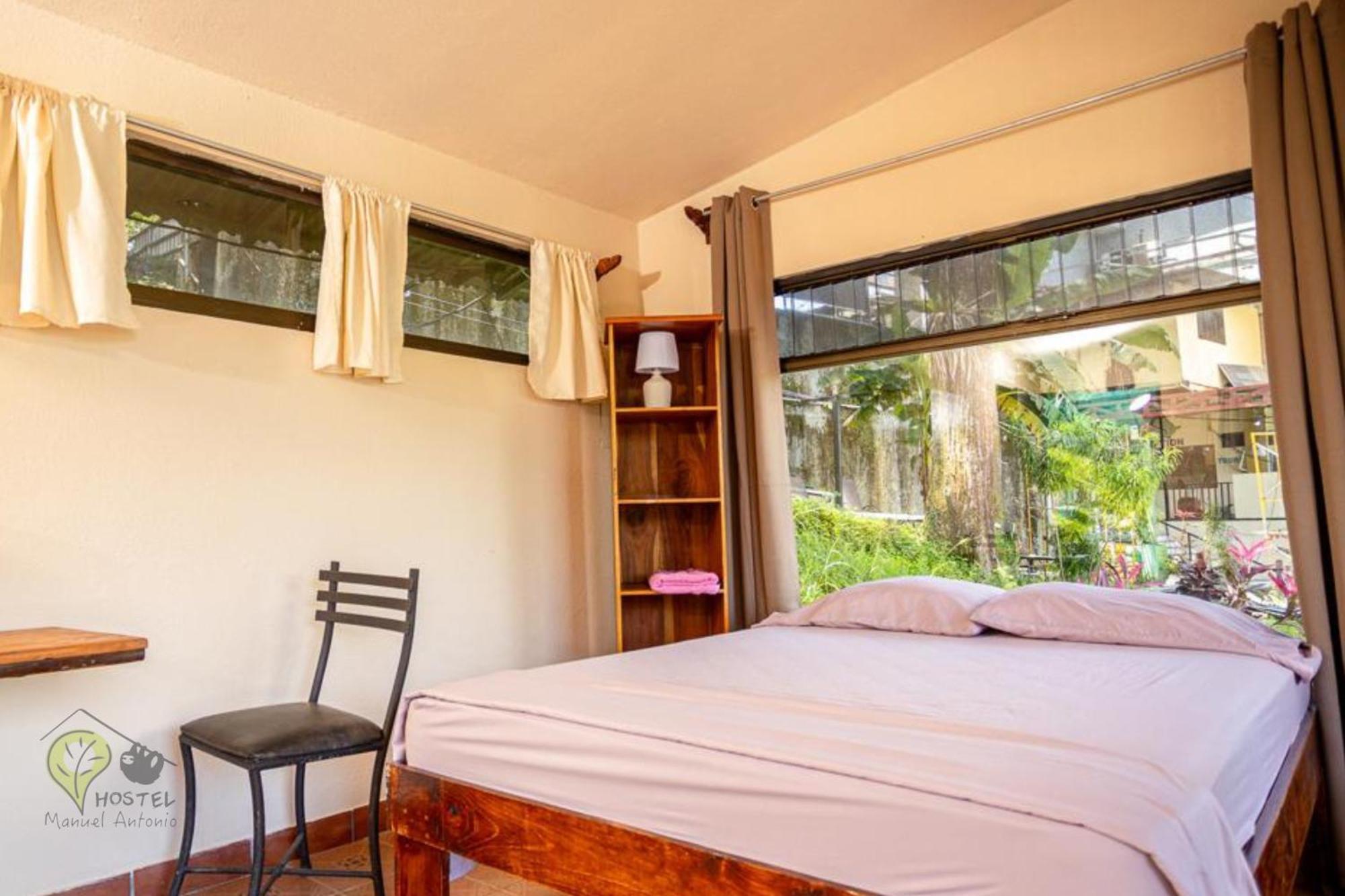 Manuel Antonio Hostel Eksteriør billede