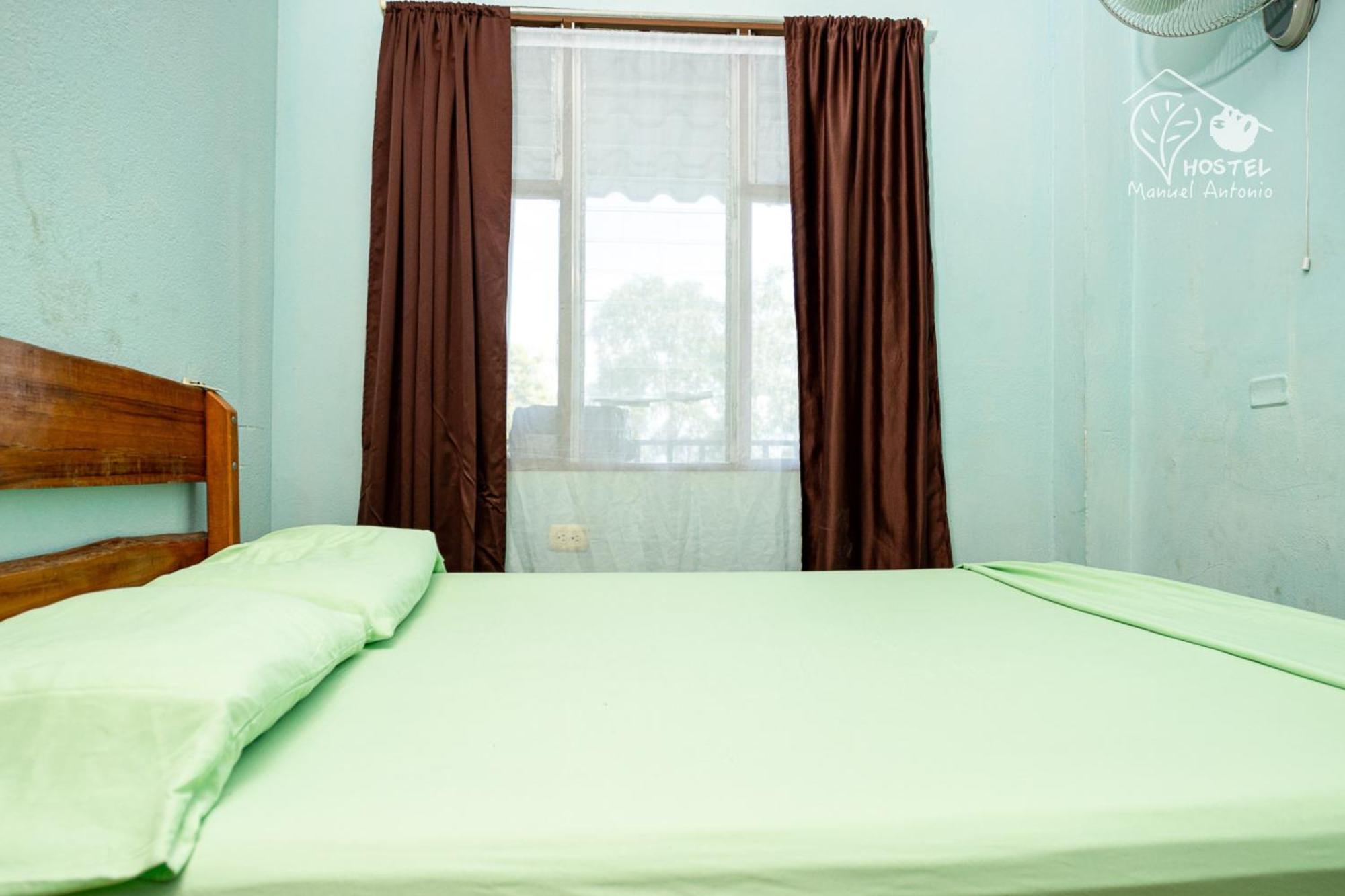 Manuel Antonio Hostel Eksteriør billede